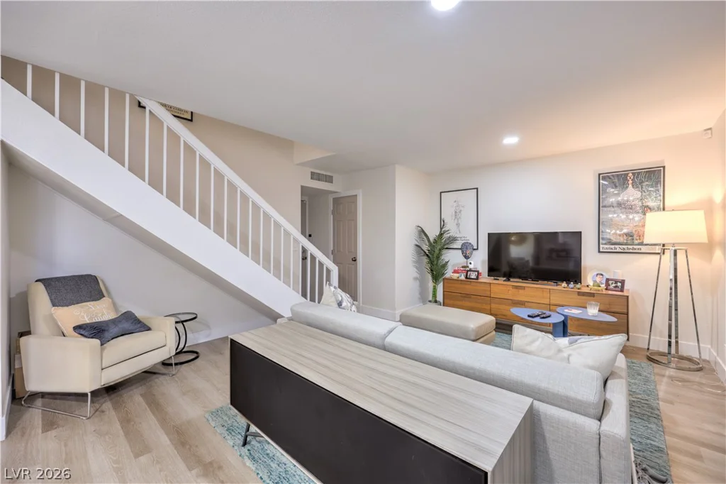 6988 Stober, Las Vegas, NV 89147