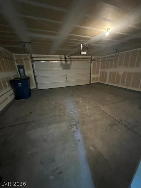 4561 Woolcomber, Las Vegas, NV 89115