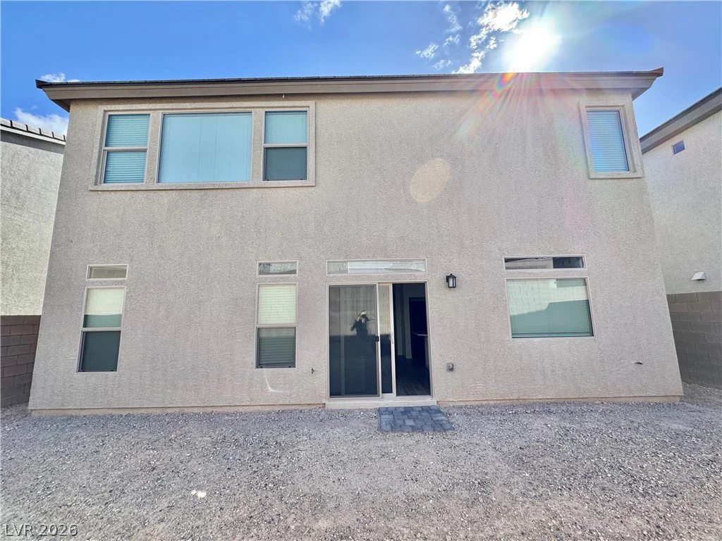 5763 Yellow House, Las Vegas, NV 89113