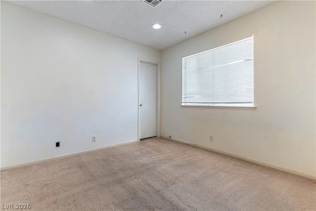 6235 Adenmoor Court, Las Vegas, NV 89156