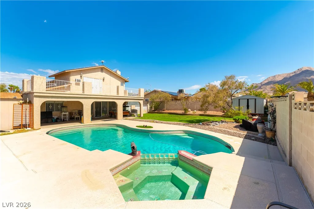 6235 Adenmoor Court, Las Vegas, NV 89156