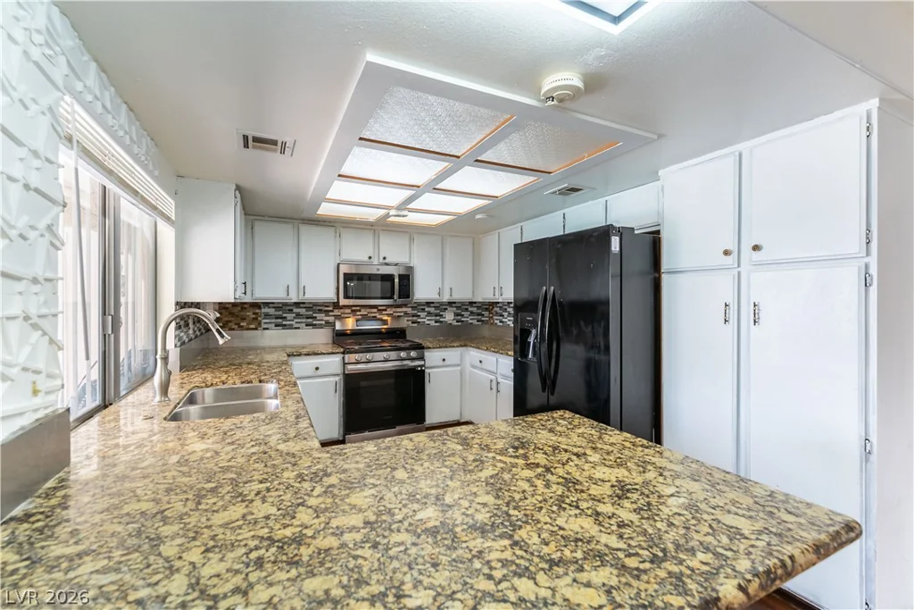 6235 Adenmoor Court, Las Vegas, NV 89156