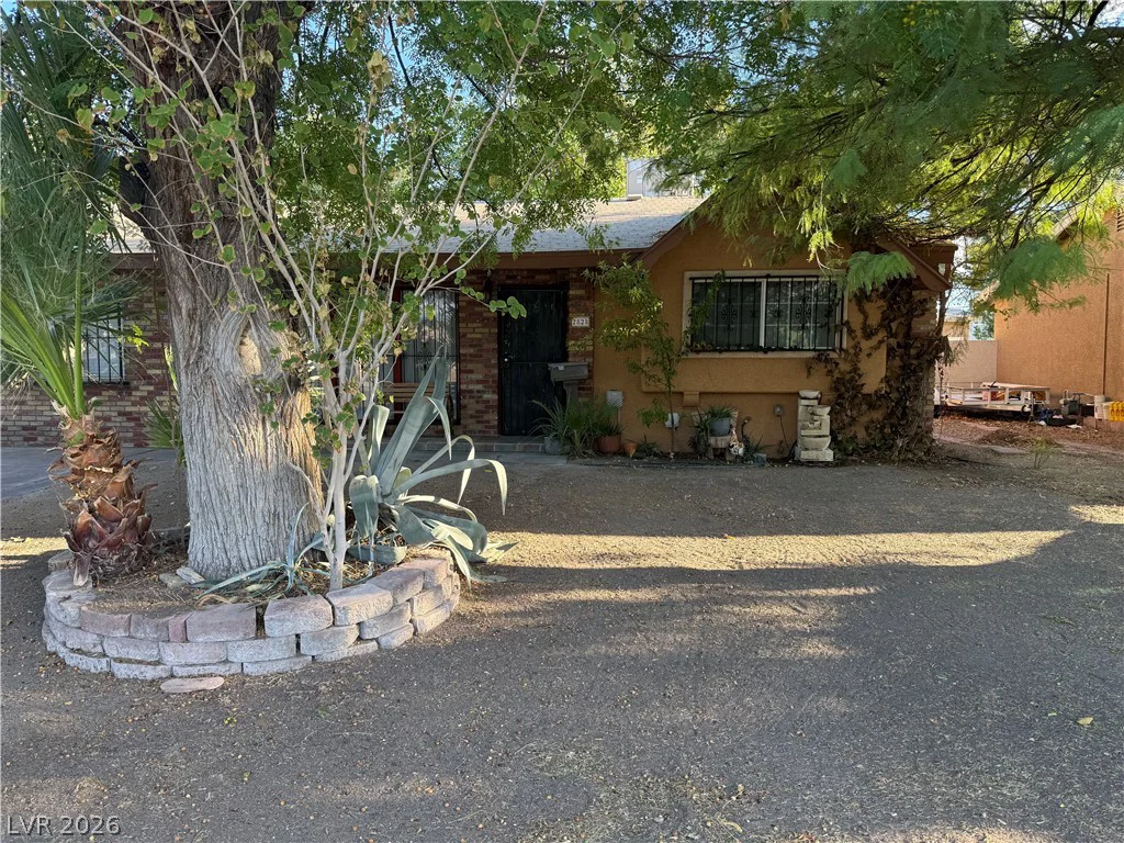 2828 Willoughby, Las Vegas, NV 89101