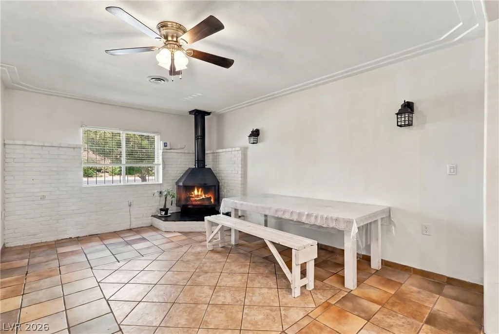 2828 Willoughby, Las Vegas, NV 89101