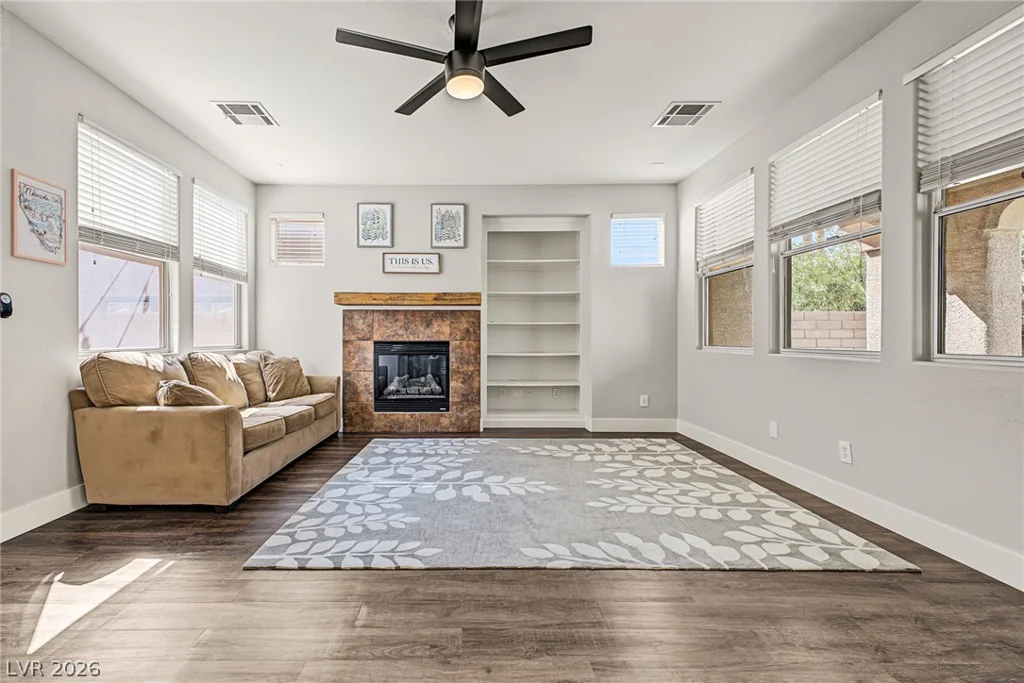 517 Ivy Spring, Las Vegas, NV 89138