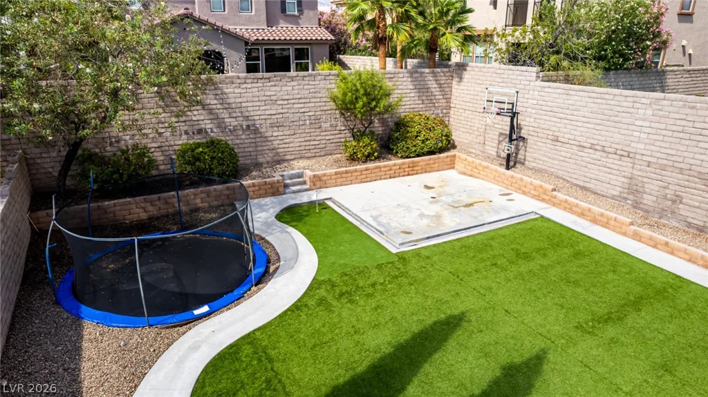 517 Ivy Spring, Las Vegas, NV 89138