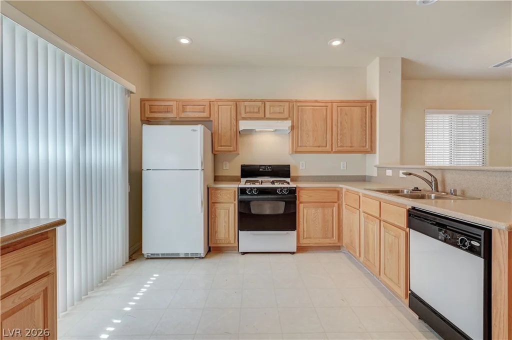 1711 Spotted Wolf, Las Vegas, NV 89123