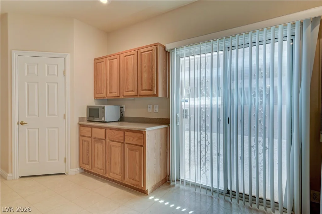 1711 Spotted Wolf, Las Vegas, NV 89123