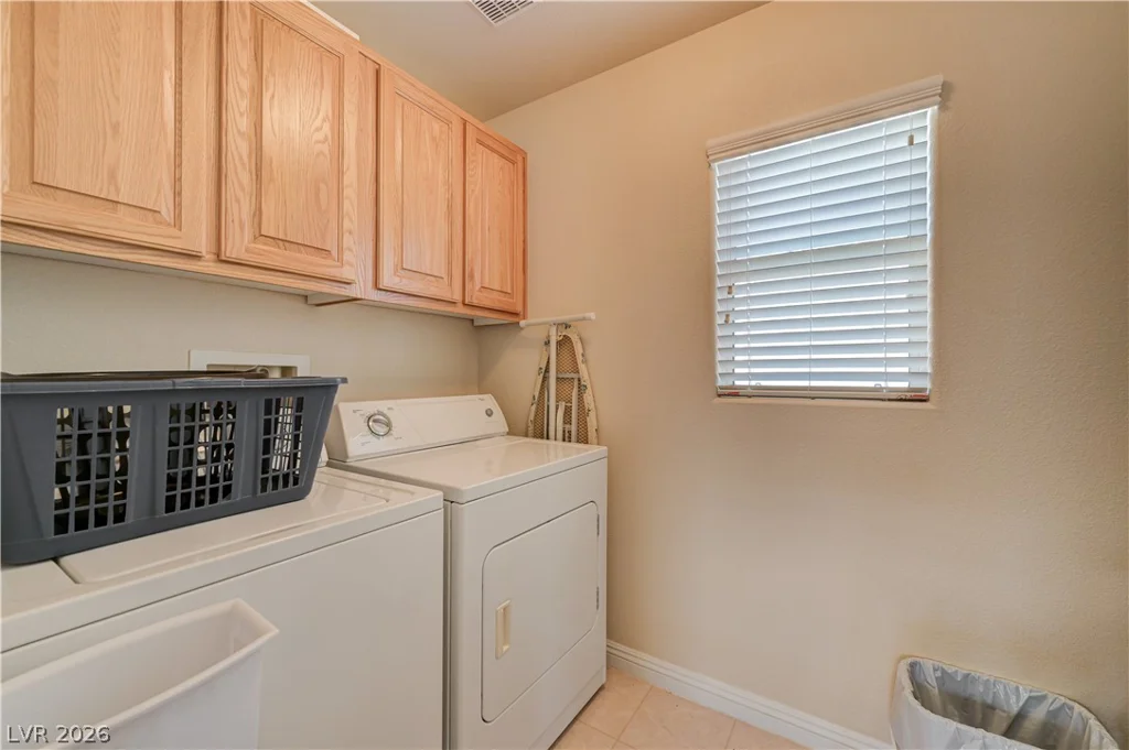 1711 Spotted Wolf, Las Vegas, NV 89123