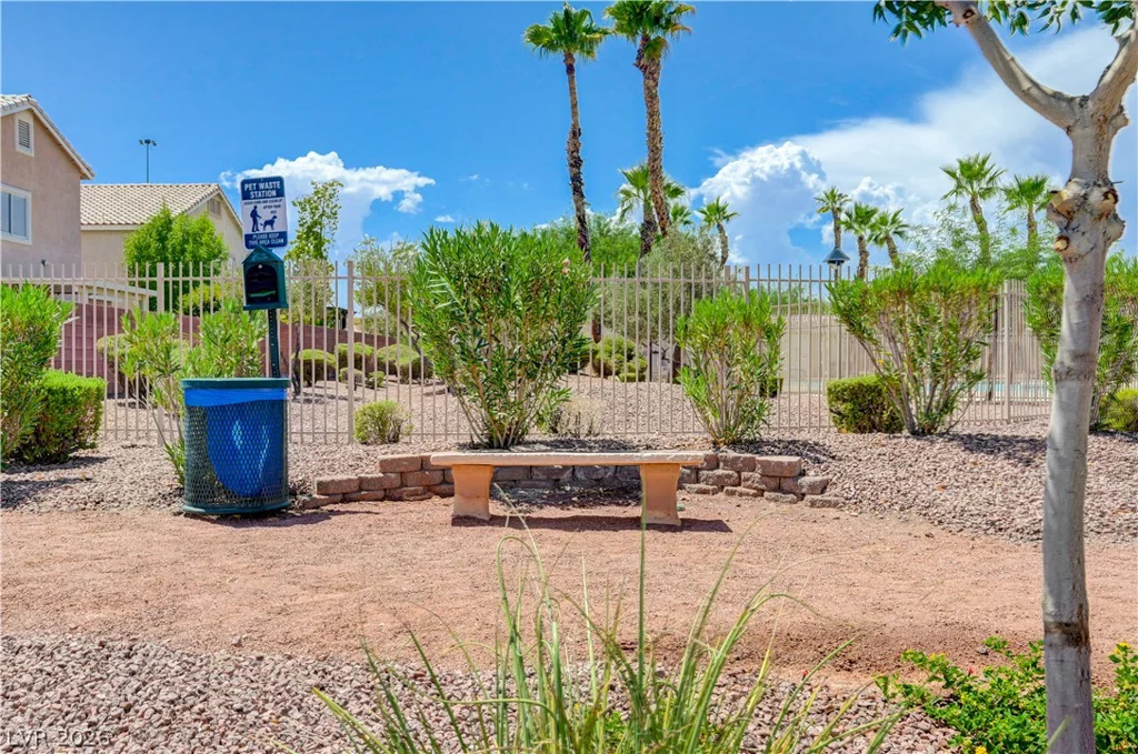 1711 Spotted Wolf, Las Vegas, NV 89123