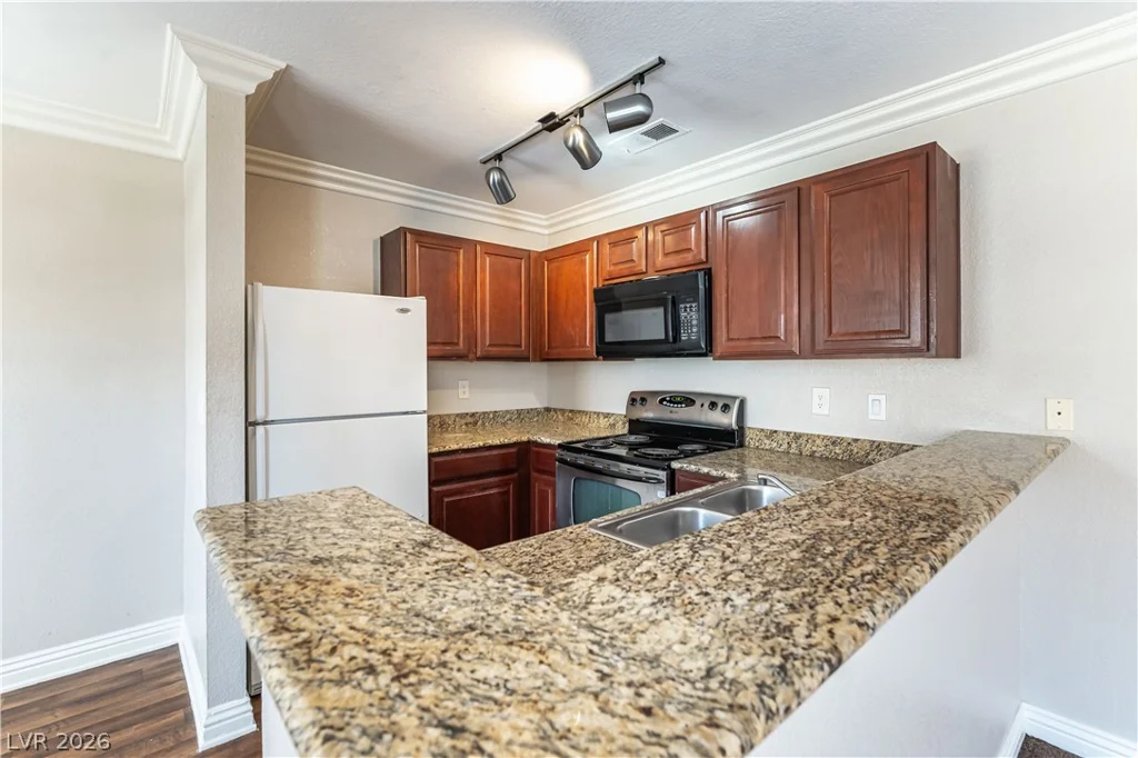 4050 Pacific Harbors, Las Vegas, NV 89121