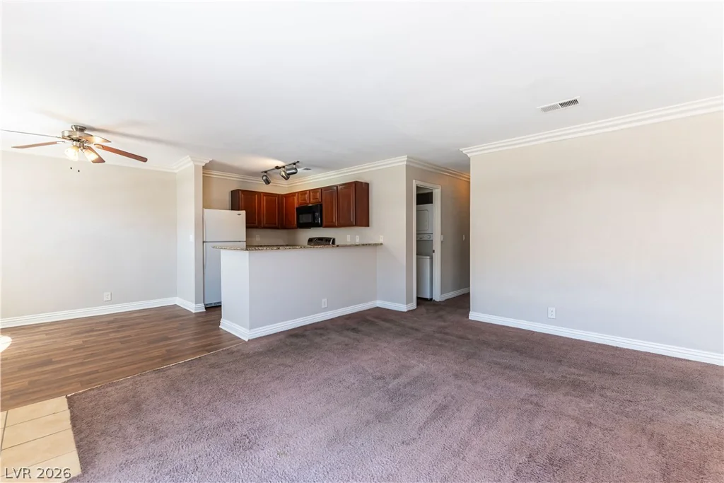 4050 Pacific Harbors, Las Vegas, NV 89121