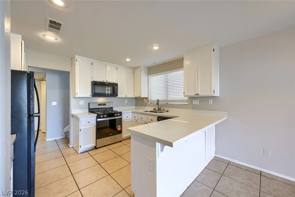 6027 Dawn View, North Las Vegas, NV 89031