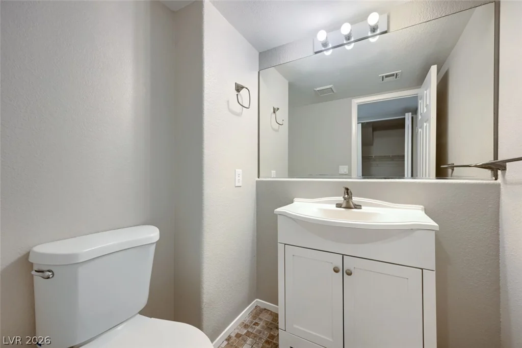 6027 Dawn View, North Las Vegas, NV 89031