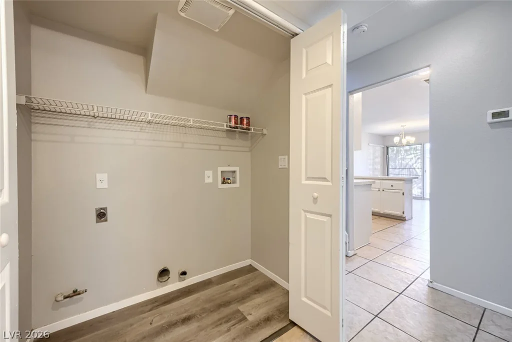 6027 Dawn View, North Las Vegas, NV 89031