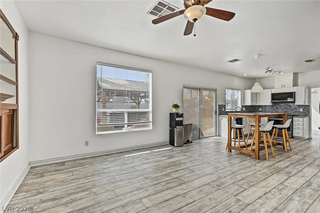 7429 Tamarind, Las Vegas, NV 89147