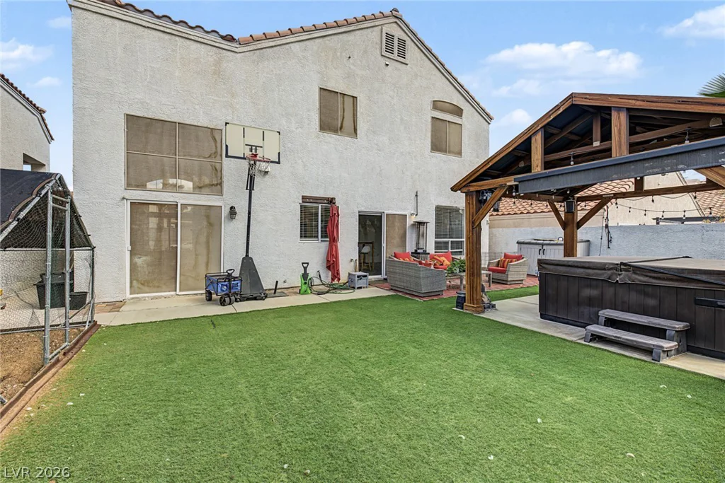 7429 Tamarind, Las Vegas, NV 89147
