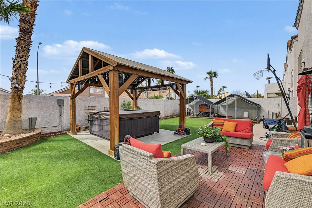 7429 Tamarind, Las Vegas, NV 89147