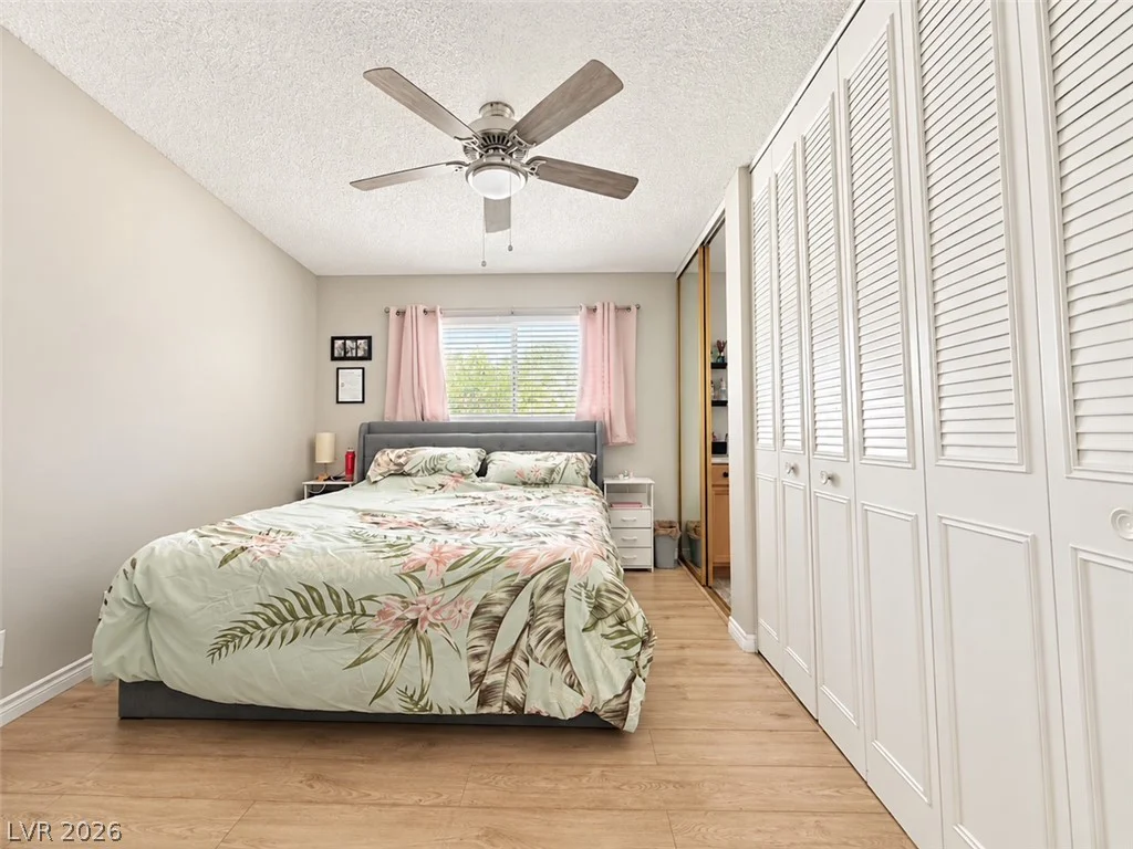 651 Greenbriar Townhouse, Las Vegas, NV 89121