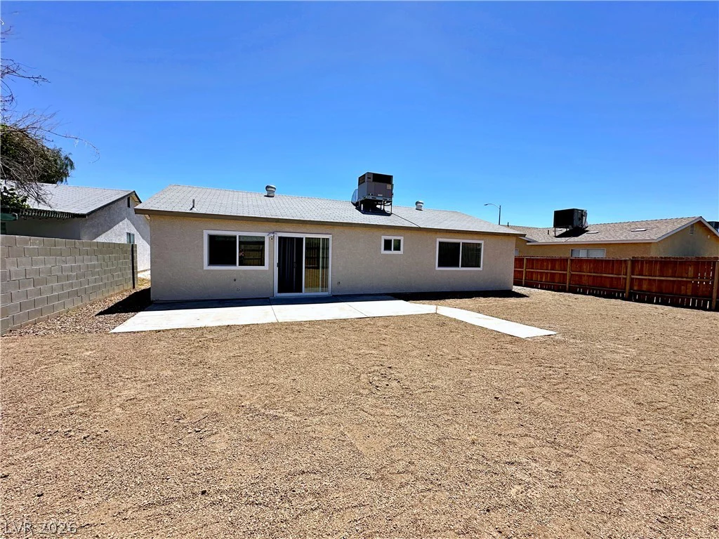 2501 Oak Glen, Las Vegas, NV 89115