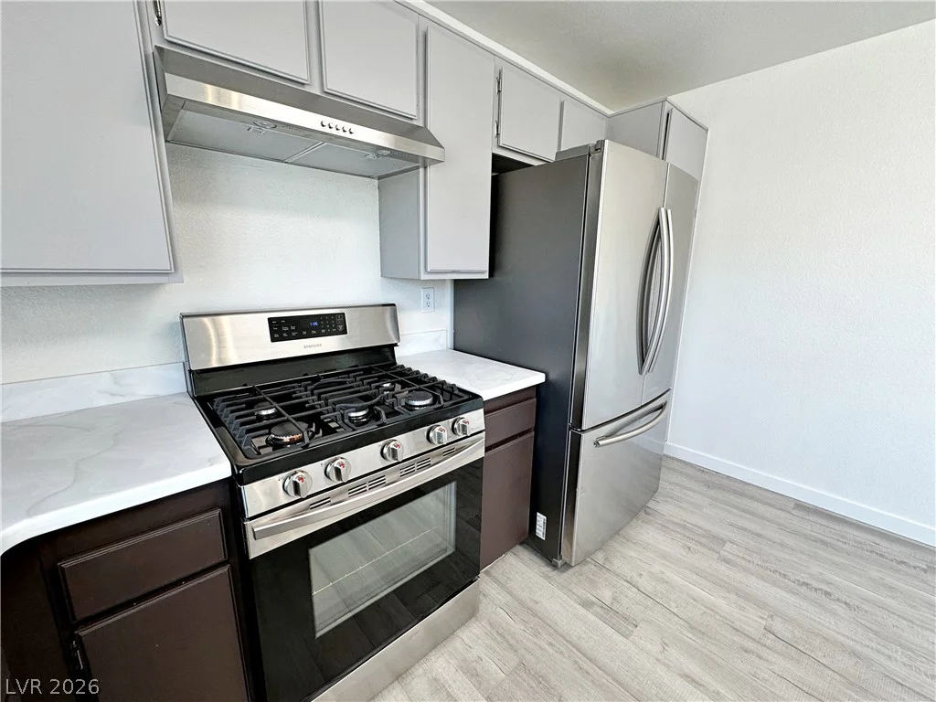 2501 Oak Glen, Las Vegas, NV 89115