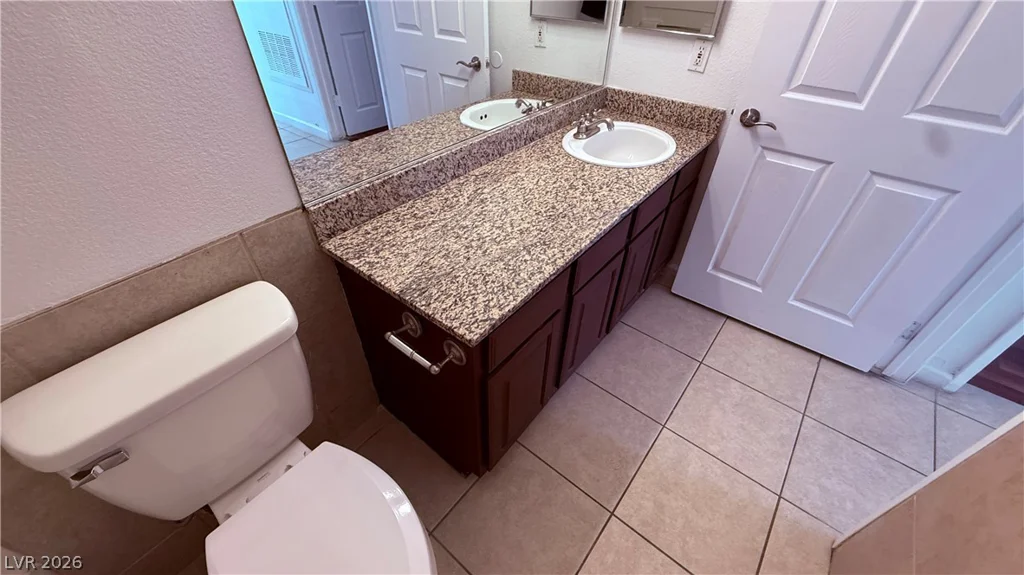 6800 Lake Mead, Las Vegas, NV 89156