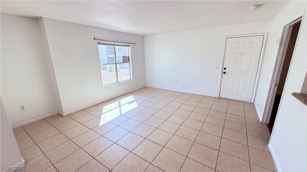 6800 Lake Mead, Las Vegas, NV 89156