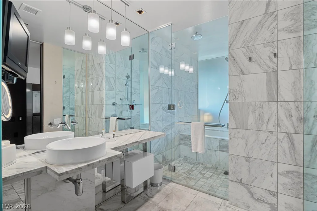 4381 Flamingo, Las Vegas, NV 89103