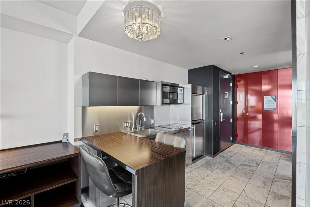 4381 Flamingo, Las Vegas, NV 89103