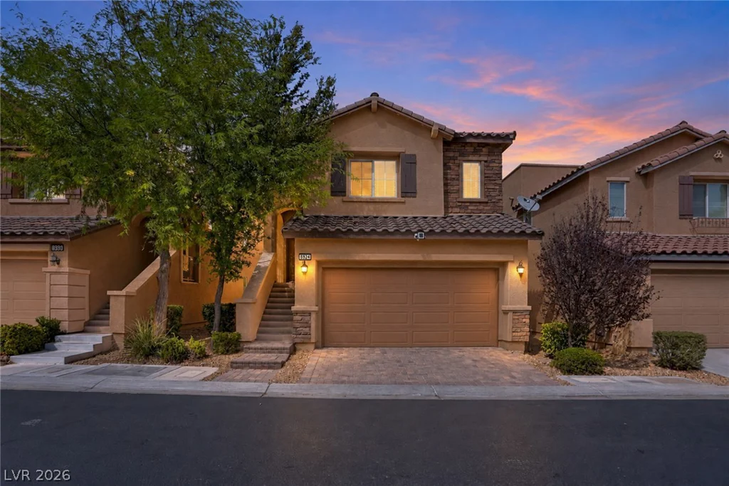 8924 Fox Season, Las Vegas, NV 89178