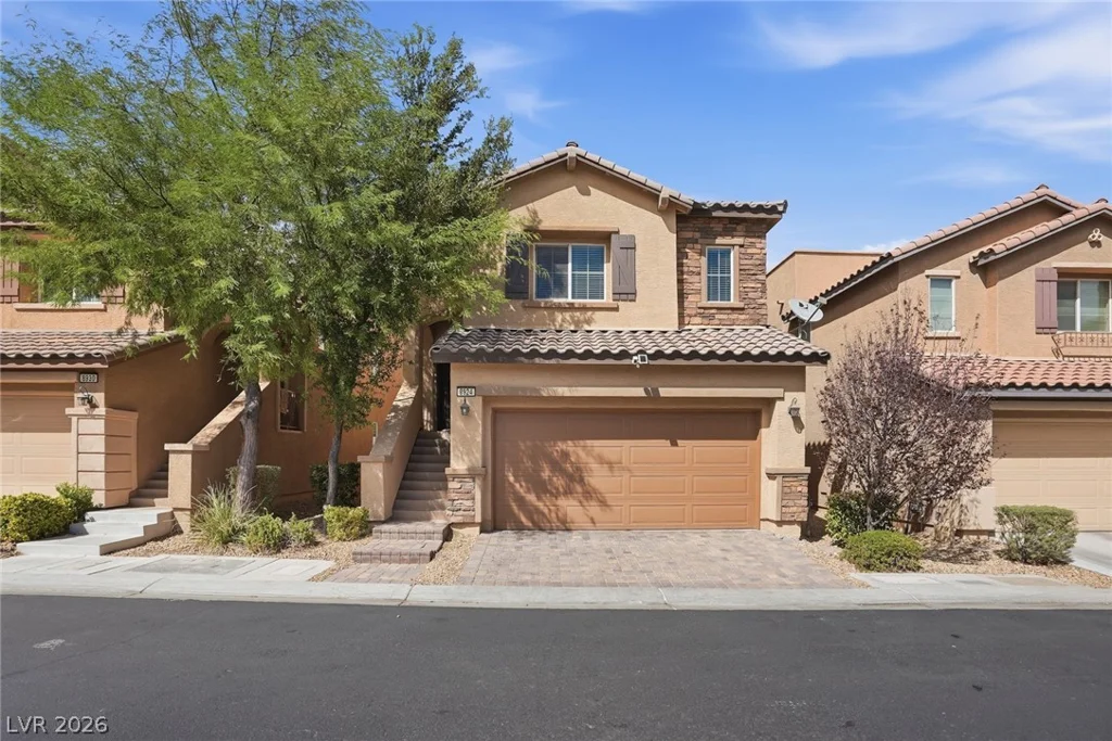 8924 Fox Season, Las Vegas, NV 89178