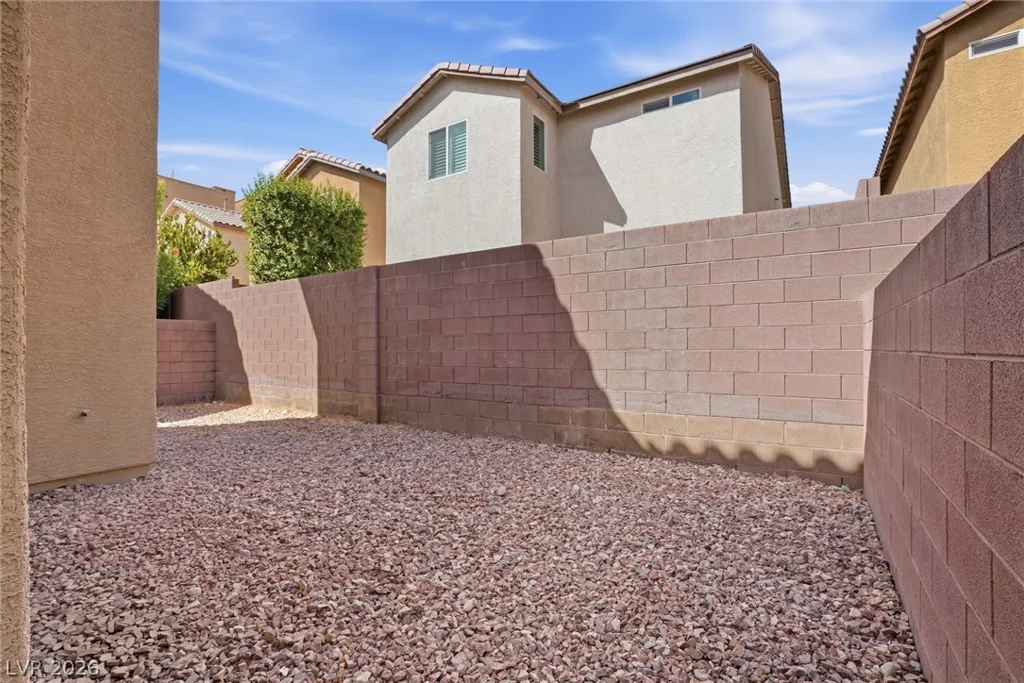 8924 Fox Season, Las Vegas, NV 89178