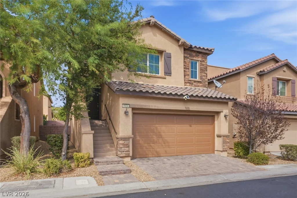 8924 Fox Season, Las Vegas, NV 89178