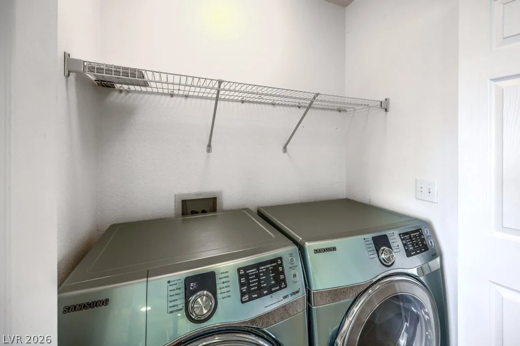 10669 Pueblo Springs, Las Vegas, NV 89183