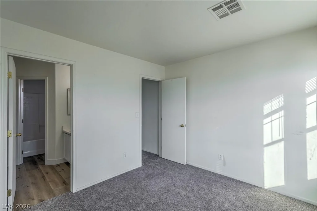 2704 Wooly Rose, Las Vegas, NV 89106