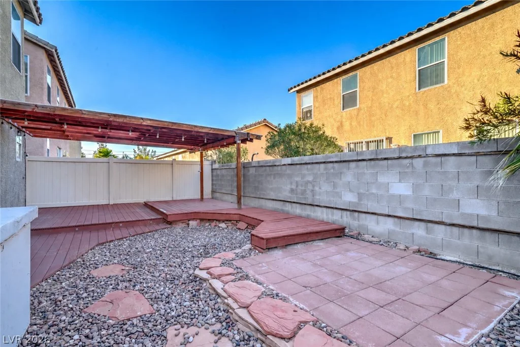 2704 Wooly Rose, Las Vegas, NV 89106