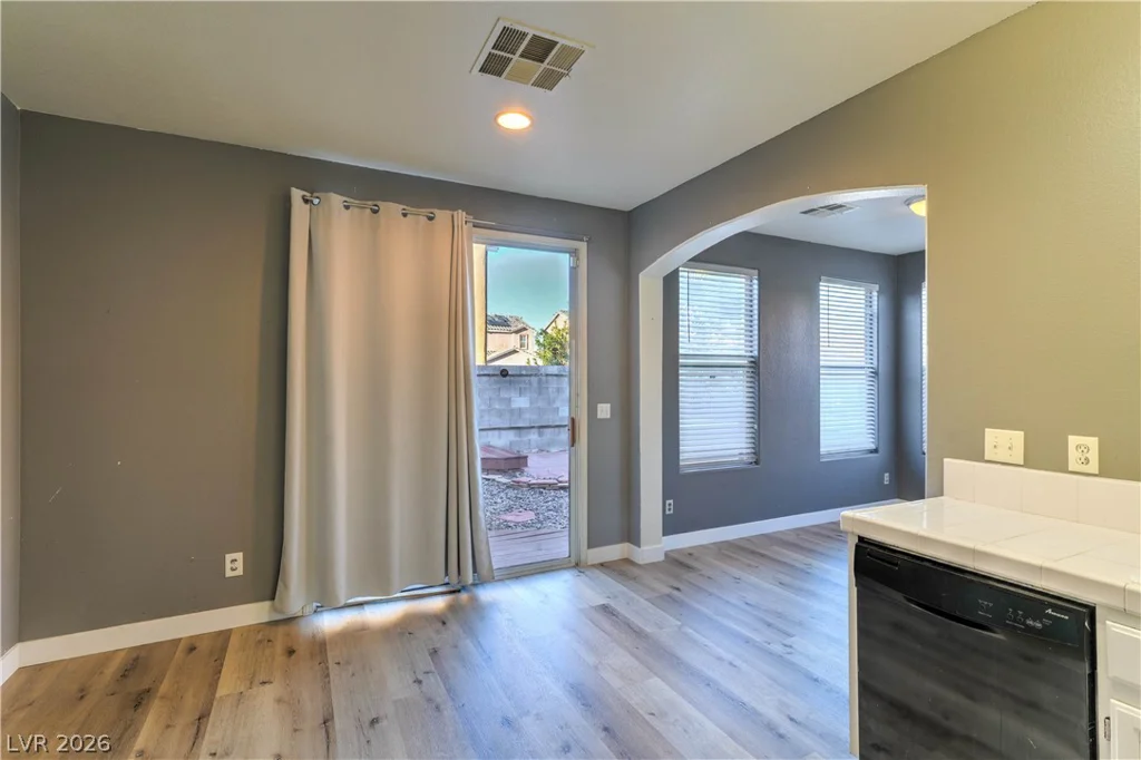 2704 Wooly Rose, Las Vegas, NV 89106
