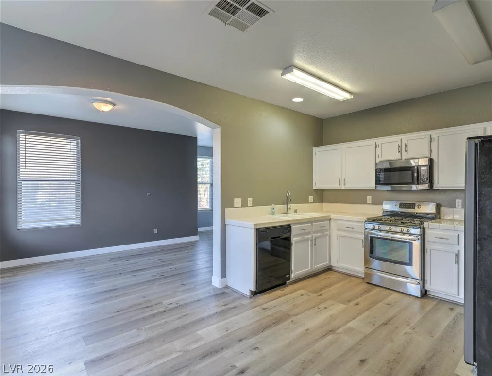 2704 Wooly Rose, Las Vegas, NV 89106