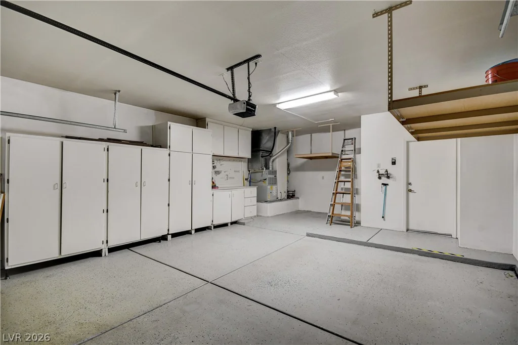 11024 Clarion, Las Vegas, NV 89134