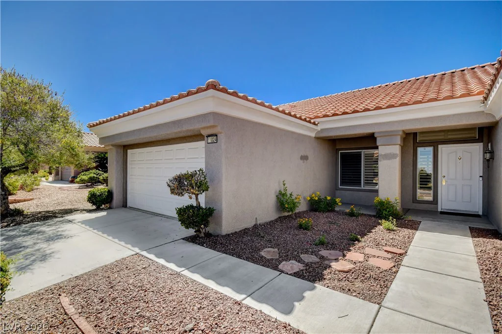 11024 Clarion, Las Vegas, NV 89134