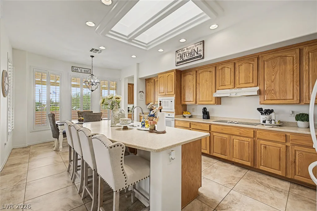 2005 Shelbyville, Henderson, NV 89052