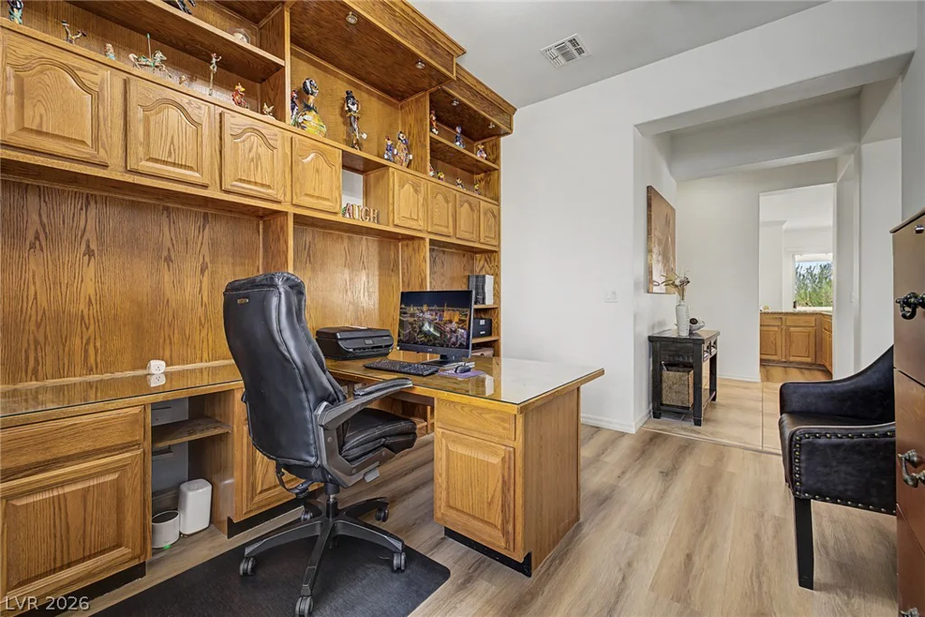2005 Shelbyville, Henderson, NV 89052