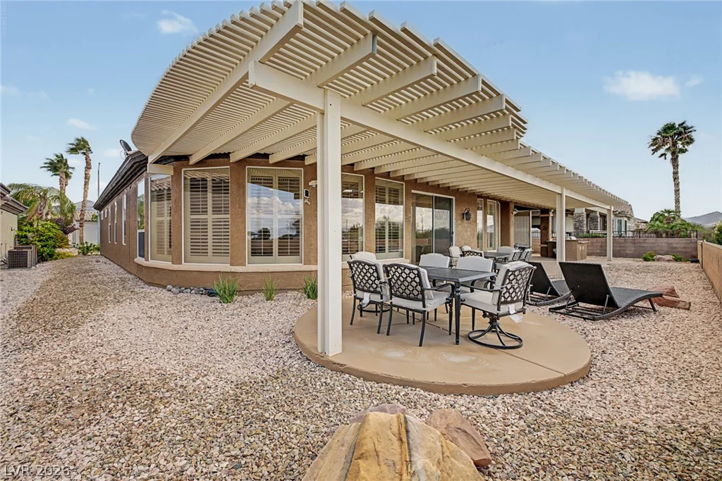 2005 Shelbyville, Henderson, NV 89052