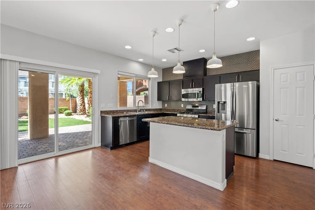 1021 Chestnut Chase, Las Vegas, NV 89138