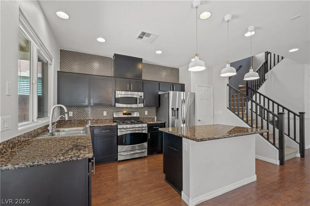 1021 Chestnut Chase, Las Vegas, NV 89138