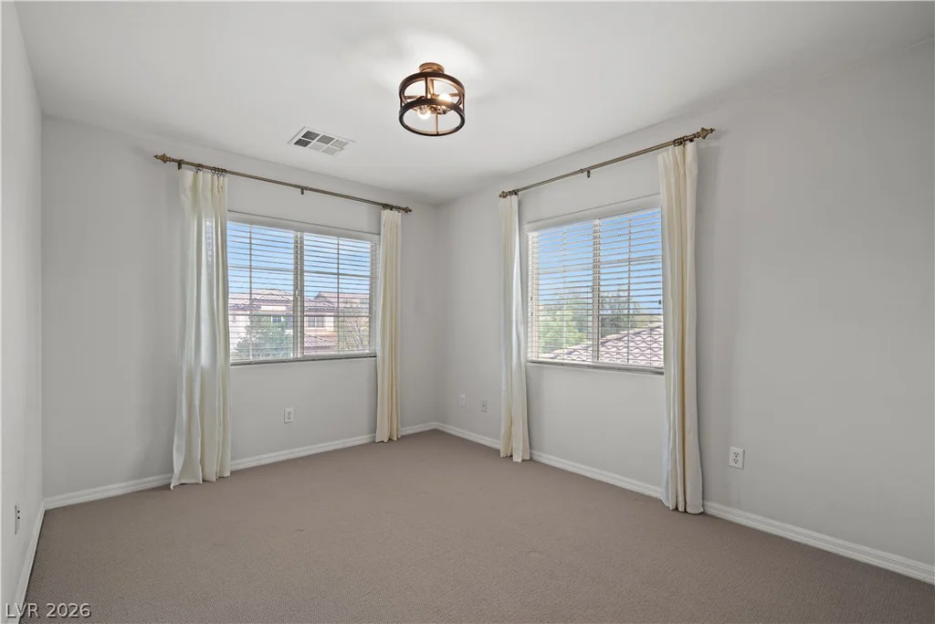 1021 Chestnut Chase, Las Vegas, NV 89138
