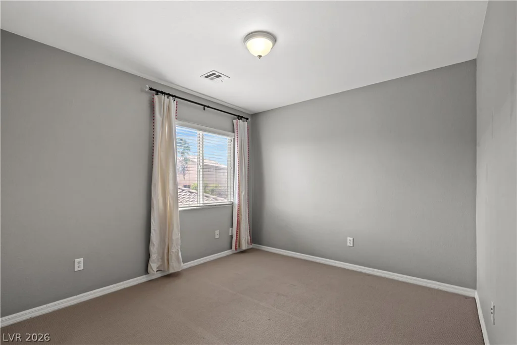 1021 Chestnut Chase, Las Vegas, NV 89138