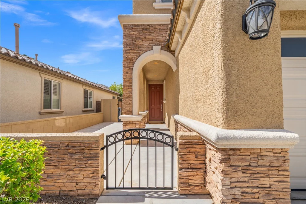 1021 Chestnut Chase, Las Vegas, NV 89138