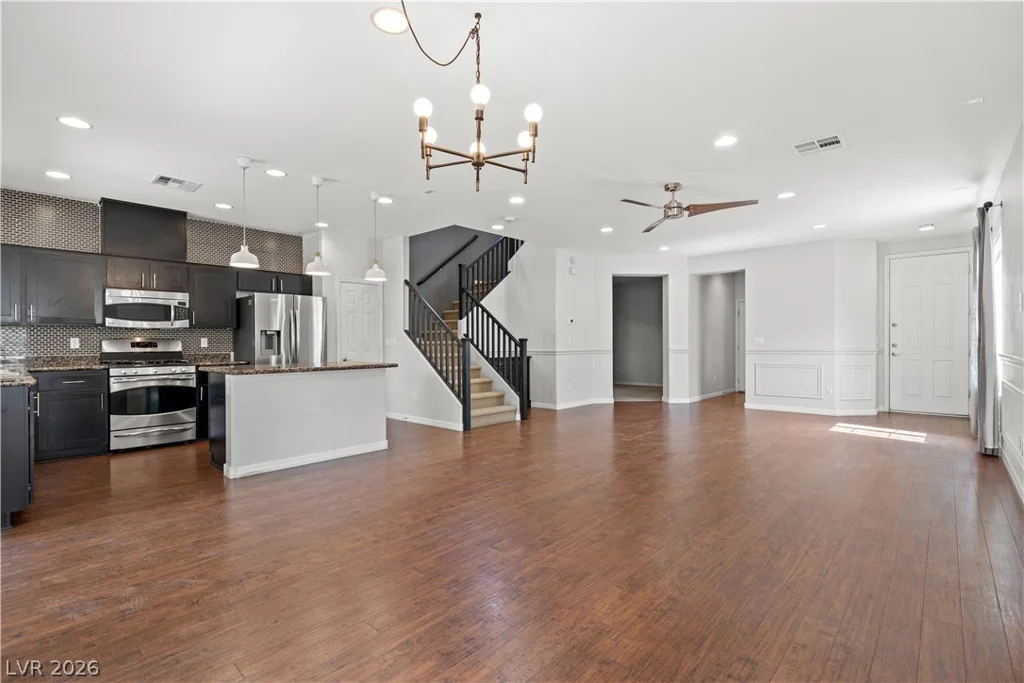 1021 Chestnut Chase, Las Vegas, NV 89138