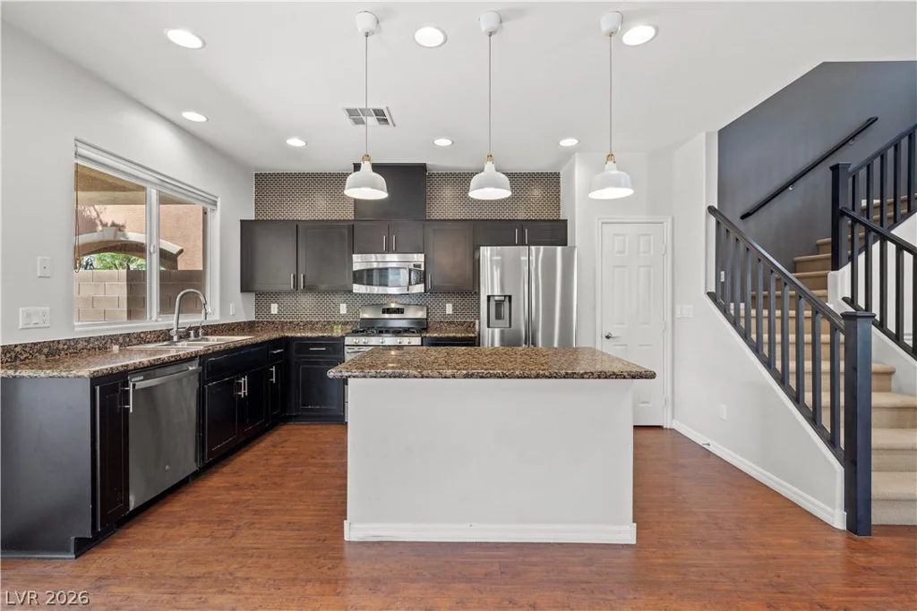 1021 Chestnut Chase, Las Vegas, NV 89138